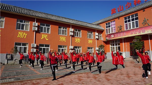 成都租车提醒夏季开车如何防止自燃、爆胎现象