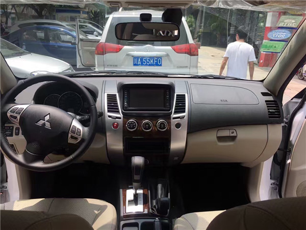 成都租车公司告诉你驾照换证该注意些什么