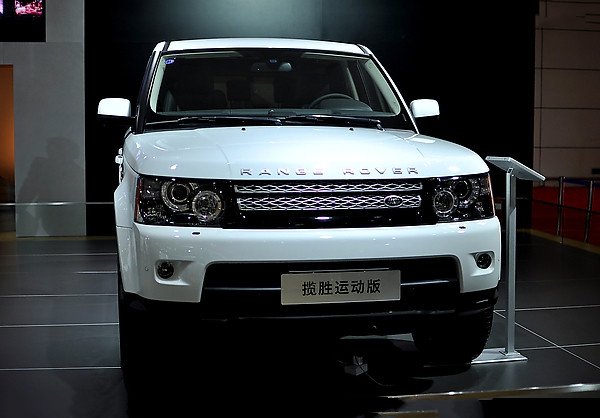 成都租车:高速行车注意事项