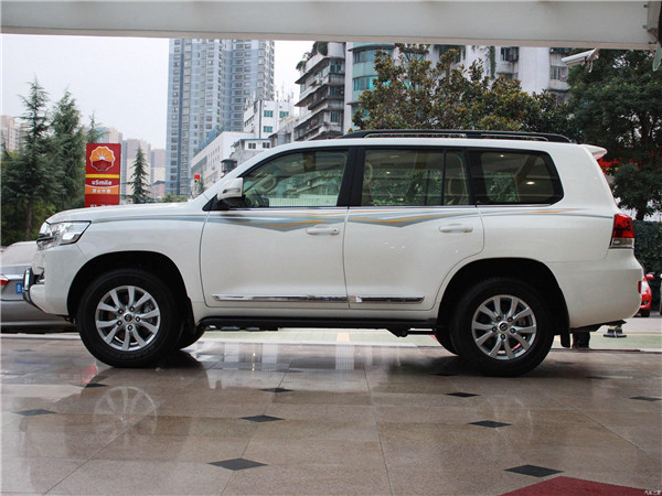 在成都租车中遇到汽车故障怎么办呢